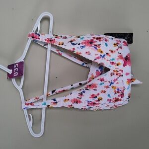 #35 Catalina large swim top